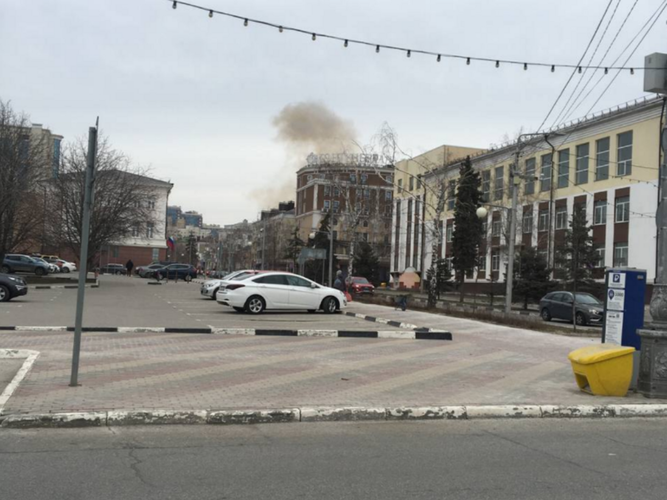 У Бєлгороді в будівлю ФСБ влучив дрон, випущений, за даними українських ЗМІ, російськими добровольцями