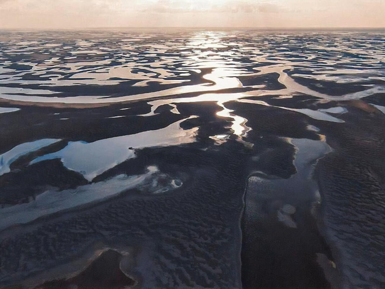 Кабмин вводит ограничения на использование земель в пределах территории Каховского водохранилища