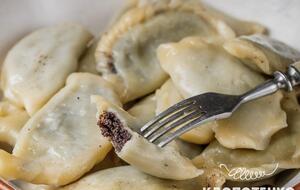 Клопотенко посоветовал перетирать мак для вареников самостоятельно