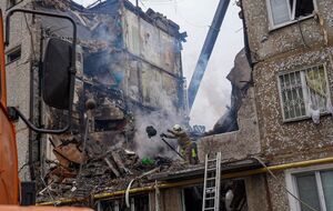 Унаслідок ворожого удару щонайменше троє людей загинули, ще 12 – постраждали