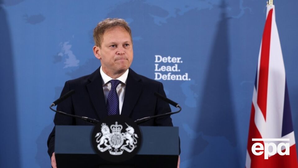 У літака Шеппса проблеми виникли під час прольоту повз Калінінградську область РФ