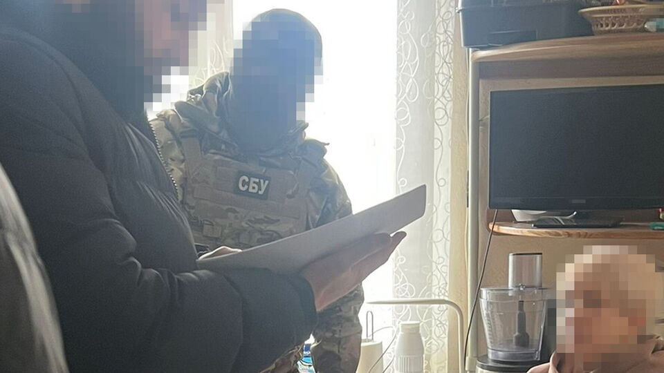 По данным СБУ, депутат планировала бежать в Крым под вымышленным именем