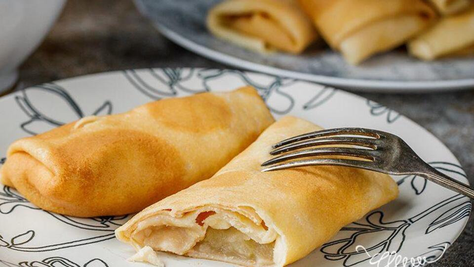 Налистники подаются горячими