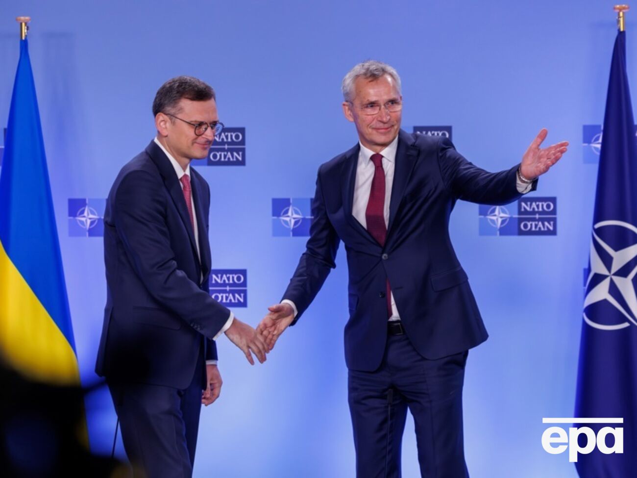 Кулеба и Столтенберг обсудили заседание совета НАТО – Украина, которое пройдет в апреле