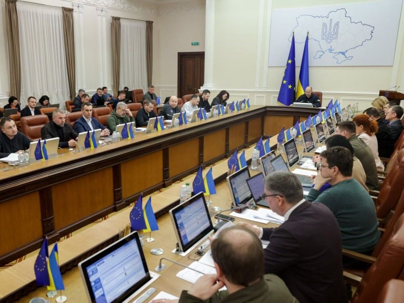 Кабмін прибрав із реєстру індустріальні парки "Перший український індустріальний парк", BIONIC Hill, "АзовАкваІнвест" та "Енергія", зазначив Мельничук