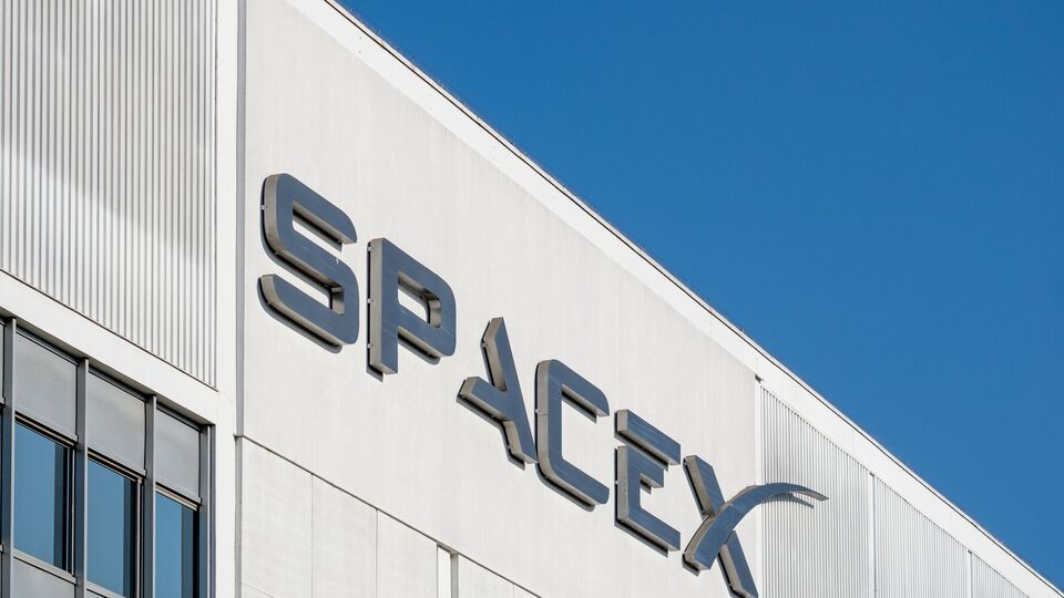 Сеть создает бизнес-подразделение SpaceX Starshield в рамках контракта на $1,8 млрд, подписанного в 2021 году