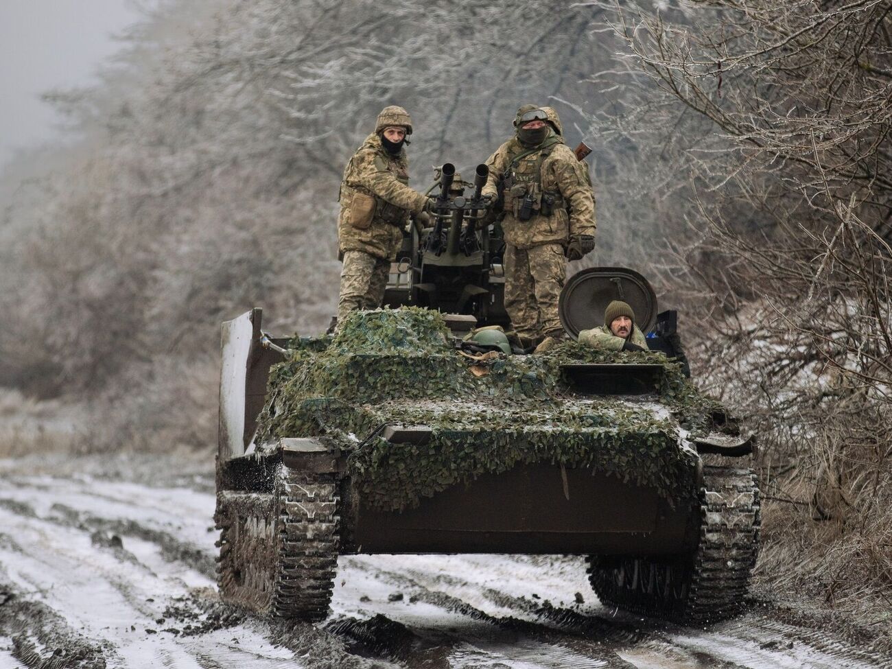 Українські військові й далі завдають окупаційним військам втрат у живій силі й техніці