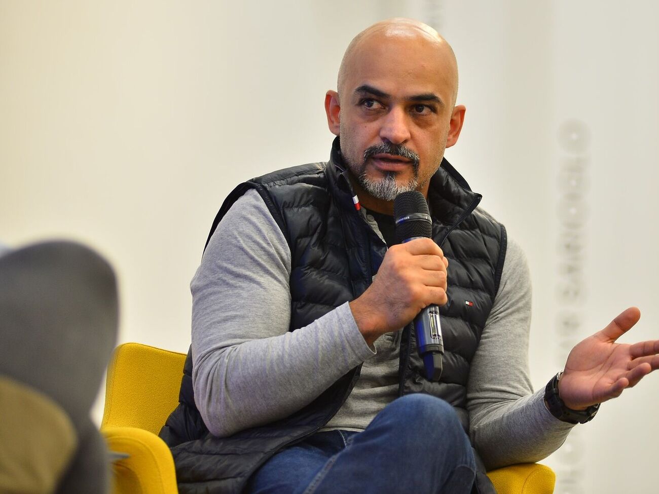 Москаль всегда находил повод снять напряжение меткой шуткой. С ним никогда не было просто, но всегда было тепло