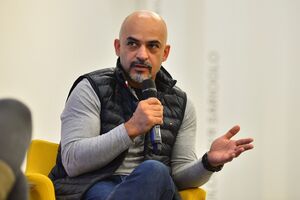 Москаль всегда находил повод снять напряжение меткой шуткой. С ним никогда не было просто, но всегда было тепло