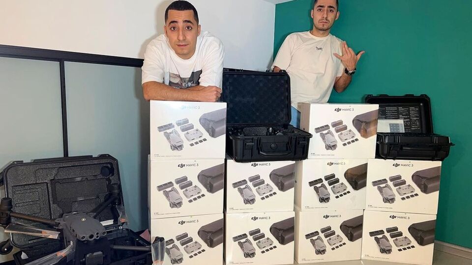 Кошти на дрони для українських розвідників зібрали під час благодійного туру "Курган & Agregat" Україною