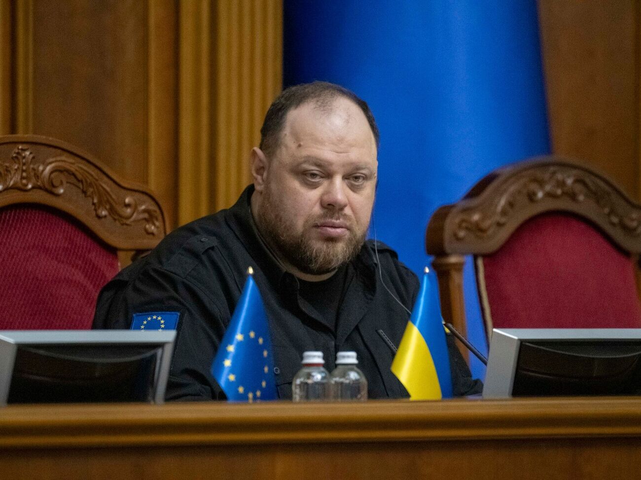 Спікер ВР пропонує мобілізувати військових і силовиків, які у 40–45 років пішли на пенсію й отримують великі виплати