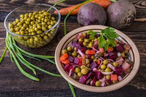 Буряки для вінегрету потрібно варити окремо від інших овочів