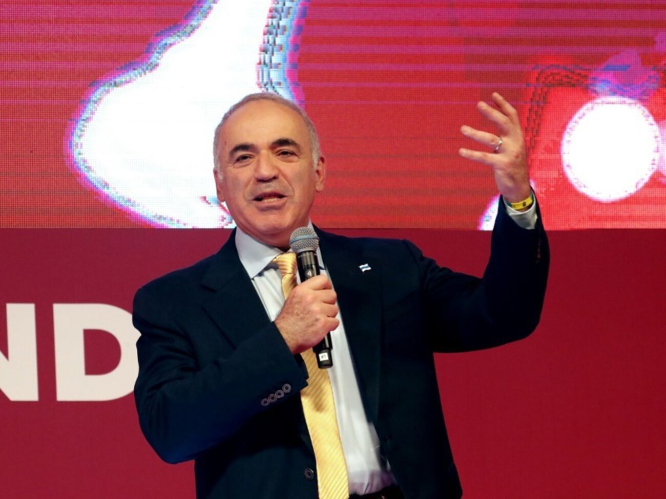 Каспаров: Ціль реальної російської опозиції – допомагати Україні перемогти