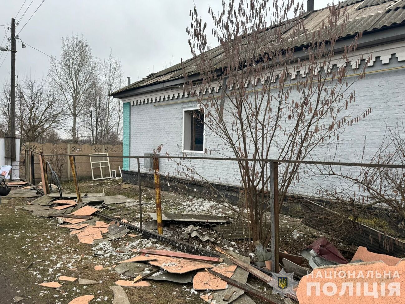 Из наиболее обстреливаемых оккупантами пяти приграничных общин в Сумской области эвакуировать людей помогают ВСУ, рассказали в ОВА