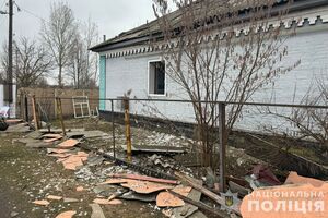 Из наиболее обстреливаемых оккупантами пяти приграничных общин в Сумской области эвакуировать людей помогают ВСУ, рассказали в ОВА