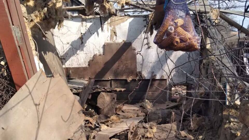 В результате российской атаки разрушены жилые дома, ранены люди