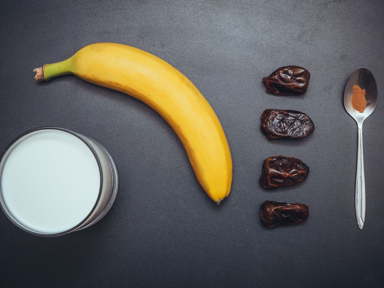 В ролике можно наглядно представить, какой объем разных продуктов дает одинаковую энергию