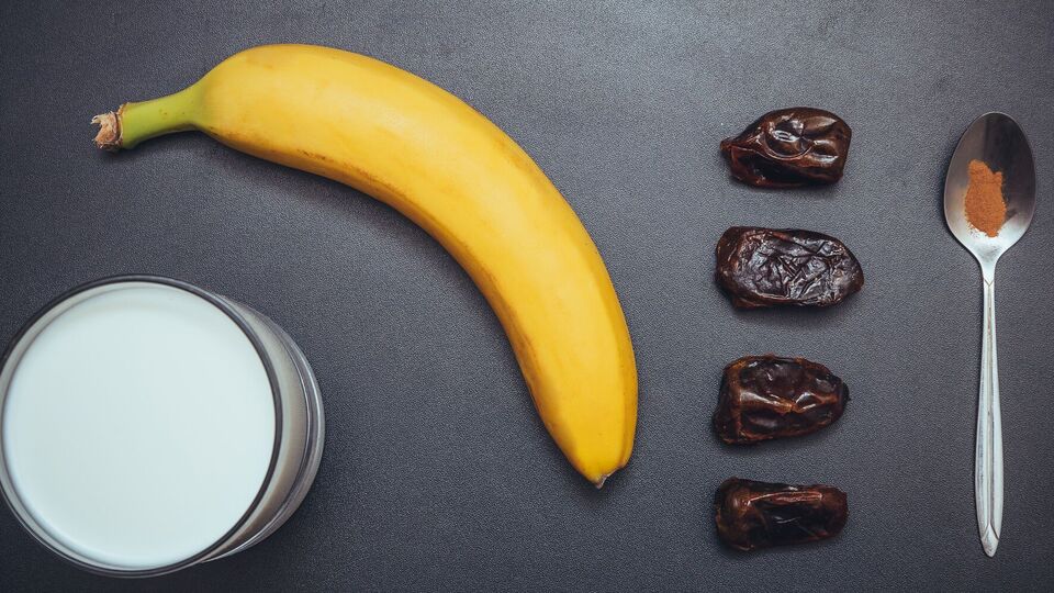 В ролике можно наглядно представить, какой объем разных продуктов дает одинаковую энергию