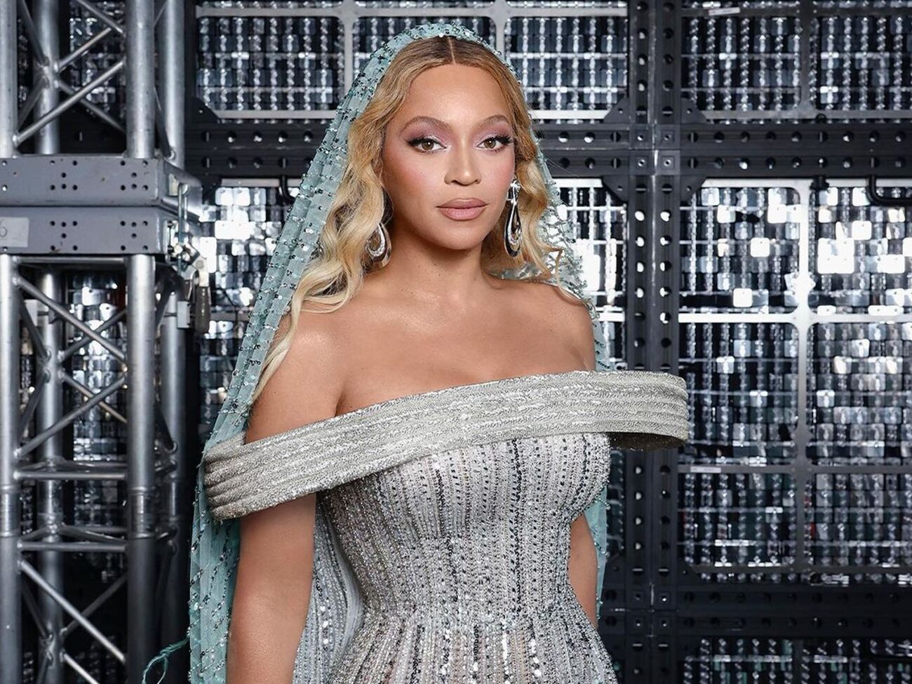 Бейонсе роздяглася для фото