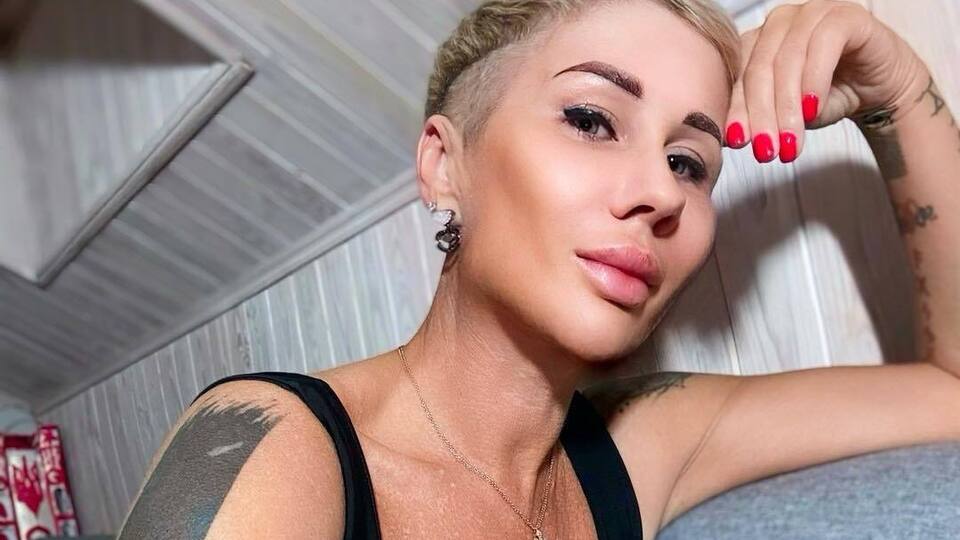 "Драгоценные краски жизни". Художница Третьяк, вдохновленная украинской природой, представила выставку