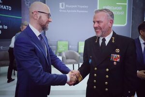 Бауэр: Вместе мы делаем все для того, чтобы Украина стала членом нашего Альянса