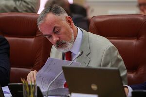 Табачника заочно приговорили к 15 годам