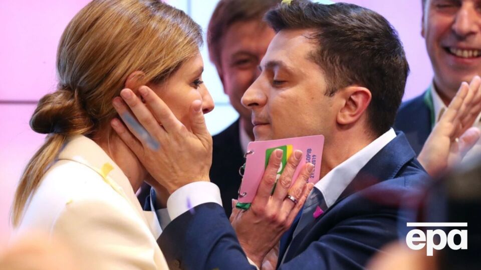 Зеленський офіційно вступив на посаду президента України 20 травня 2019 року