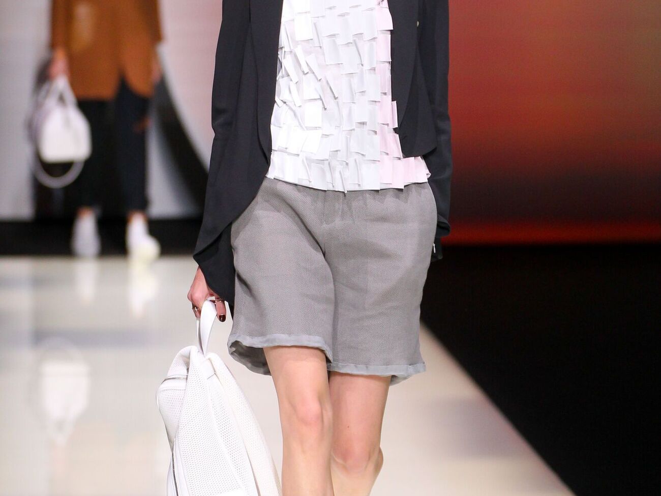 Так выглядит вариант правильно выбранной длины бермудов