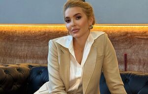 Буткевич: Я відкрита до знайомств, але іноді чоловікові потрібно бути трохи наполегливішим