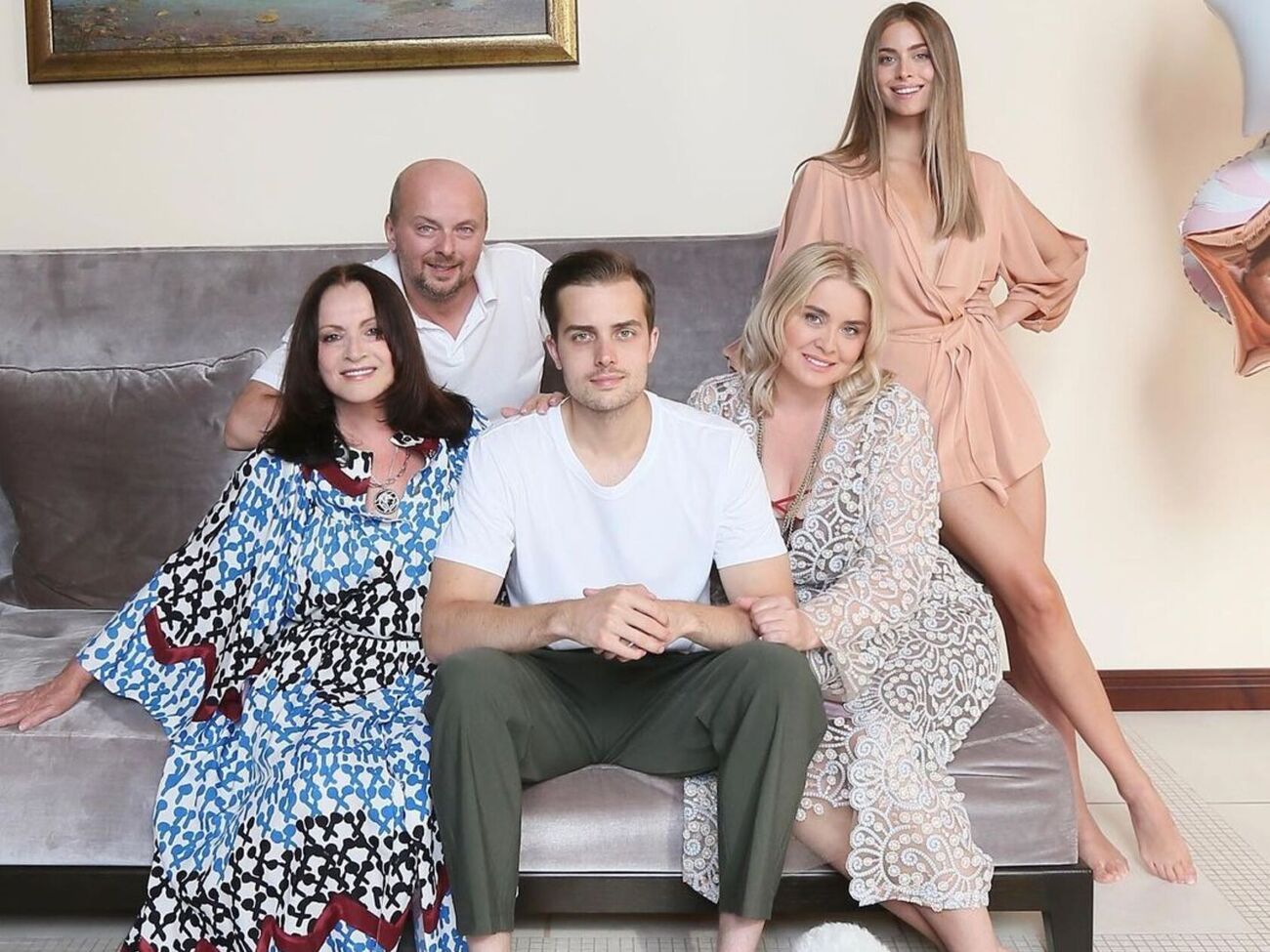 Ротару не коментувала виїзду онука за кордон після повномасштабного вторгнення