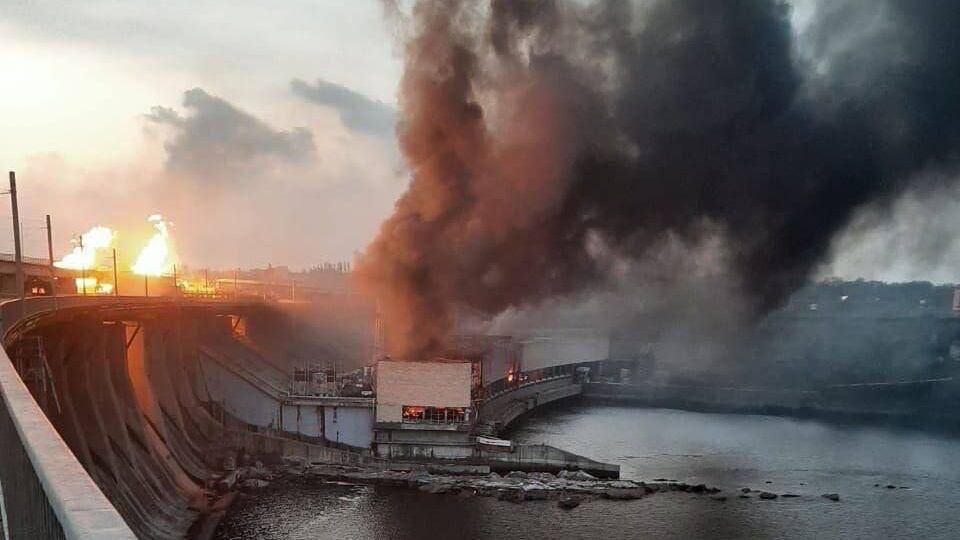 Енергетики встановлюють суму збитків від обстрілу ДніпроГЕС