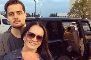 Ротару не коментувала виїзду онука за кордон після повномасштабного вторгнення РФ в Україну