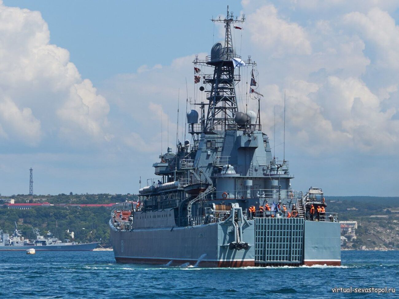 ВДК "Азов" уражено внаслідок ракетного удару ЗСУ по Севастополю