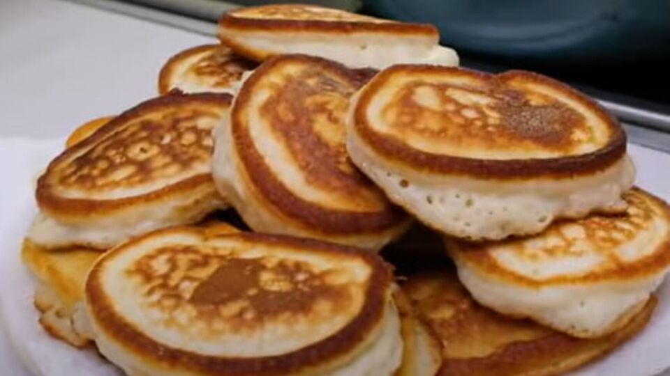 Тесто, после того как поднялось, нельзя перемешивать