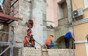 Постановление вручат заказчику строительства 28 марта в 10.00, указано в сообщении ГИАГ