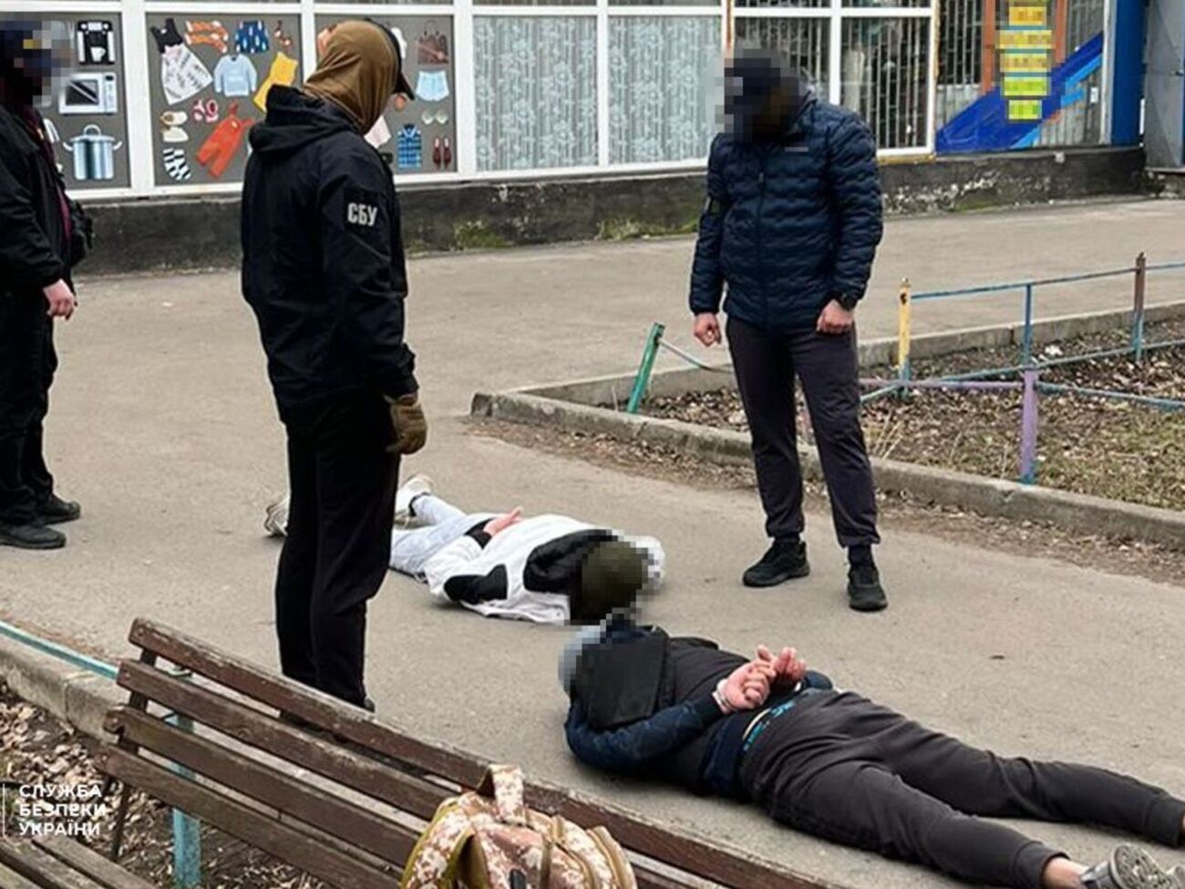 Задержанные находятся под стражей. Им грозит пожизненное заключение