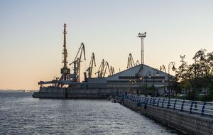 Комендантский час сокращают в связи с "увеличением светового дня", поясняли в ОВА