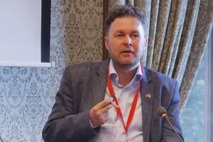 Евгений Магда: Есть ли у ведомства план Б – на случай, когда из-за нехватки персонала начнут останавливаться предприятия, обеспечивающие войну деньгами?