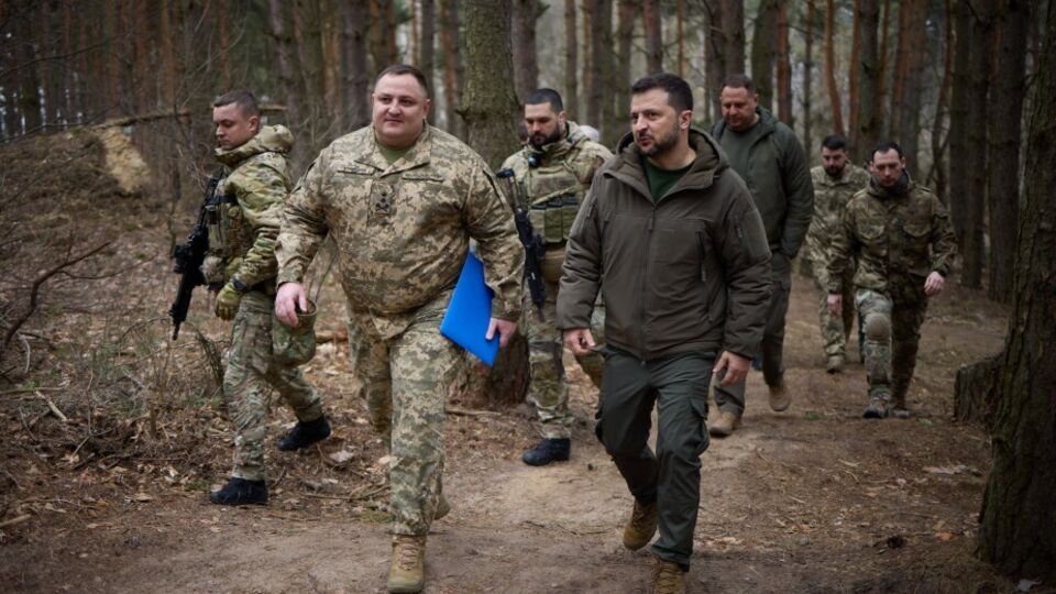 Зеленский заслушал доклад командующего оперативно-тактической группировкой "Северск" Красильникова, отметили в ОП