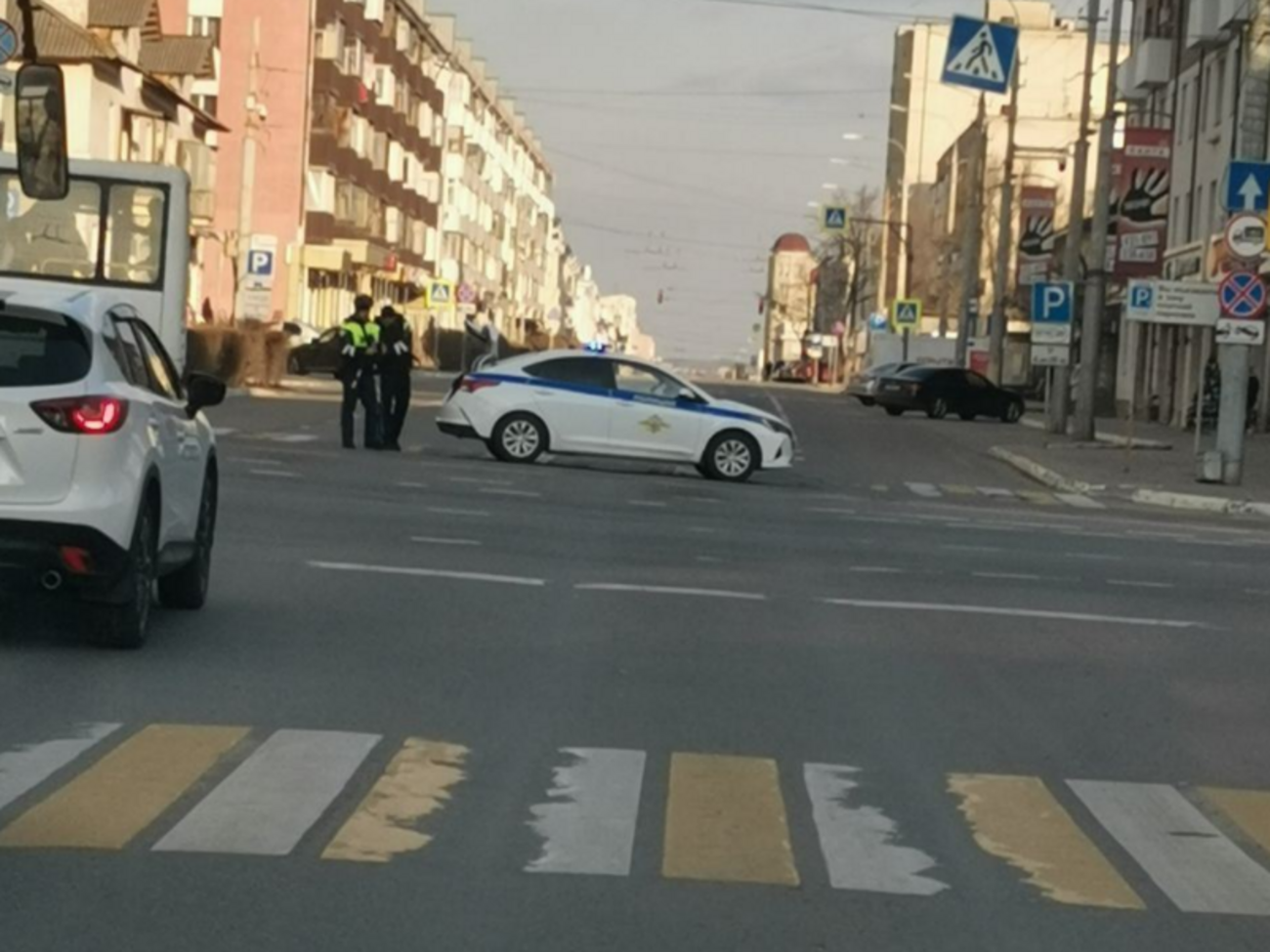 Квартал, де розташована будівля УМВС Бєлгородської області, перекрили, повідомляють очевидці