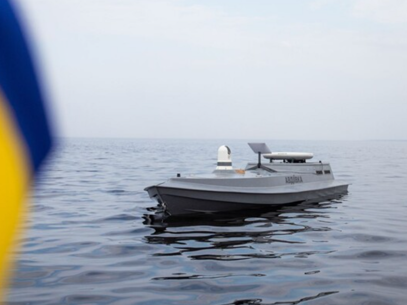 За оцінкою британської розвідки, українські надводні дрони успішно вражатимуть плавзасоби "Дніпровської флотилії", яку створюють окупанти