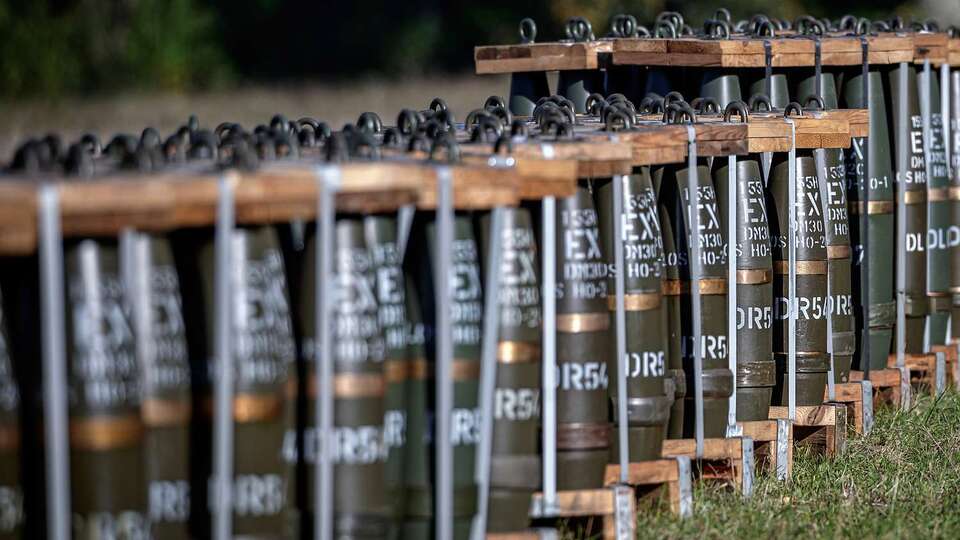 Поставки снарядов Украине пройдут в три этапа, отметили в немецком минобороны