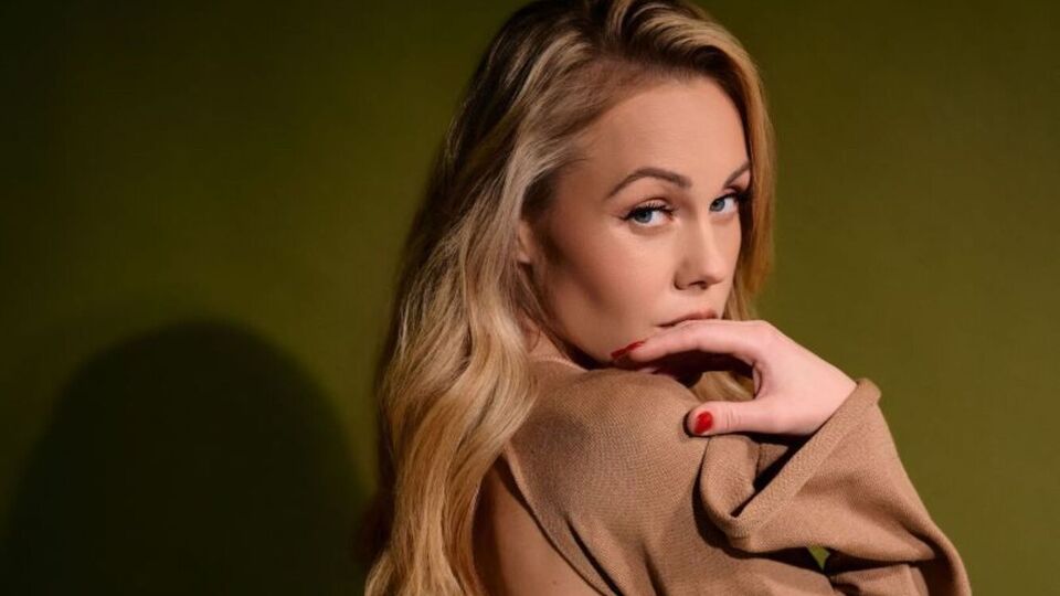 Елена Тополя: Alyosha выросла и стала Еленой Тополей