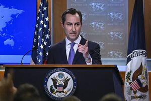 Миллер подчеркнул, что Макрон является "главой давнего союзника США"