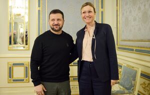 Зеленский поблагодарил Францию "за солидарность с нашей страной и людьми"