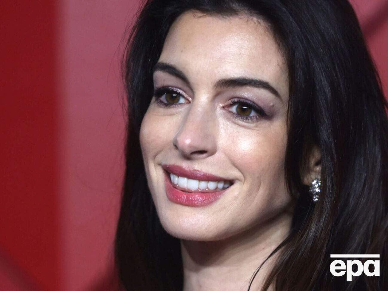 Спустя год после выкидыша Хэтэуэй впервые стала матерью