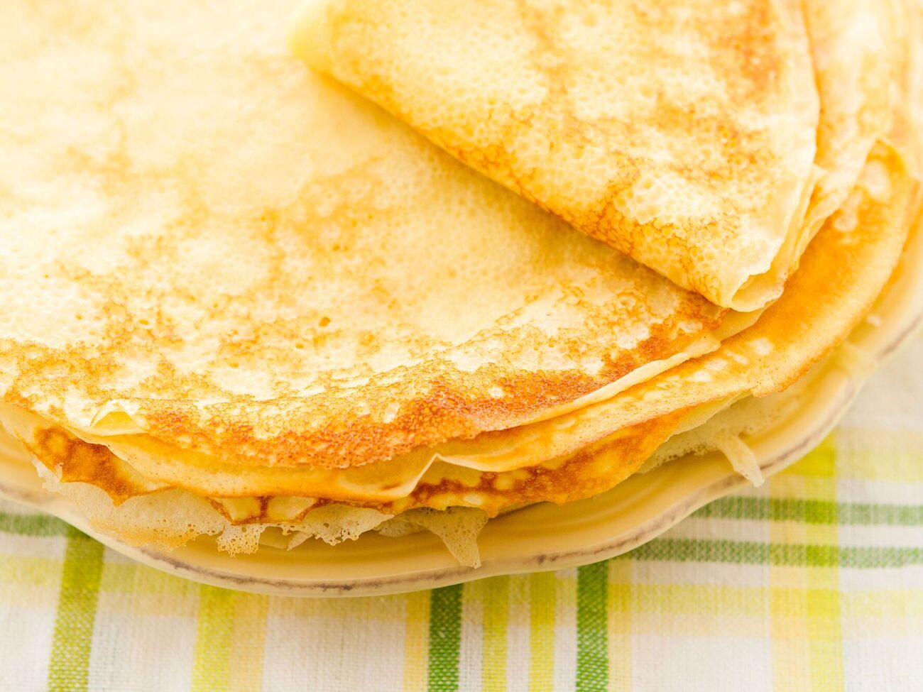 По словам Клопотенко, вкус у постных блинов легкий и приятный