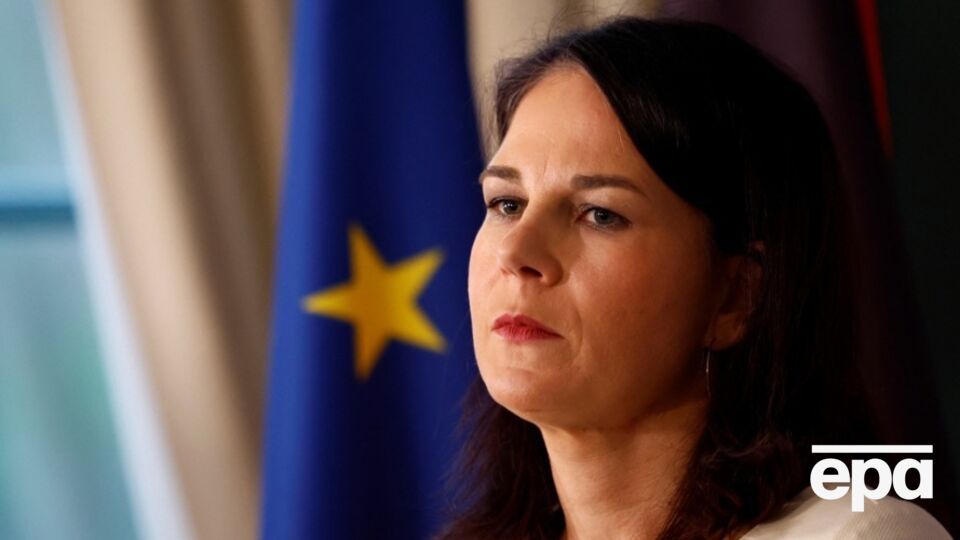 Бербок відповіла, чи можливо заморозити війну в Україні