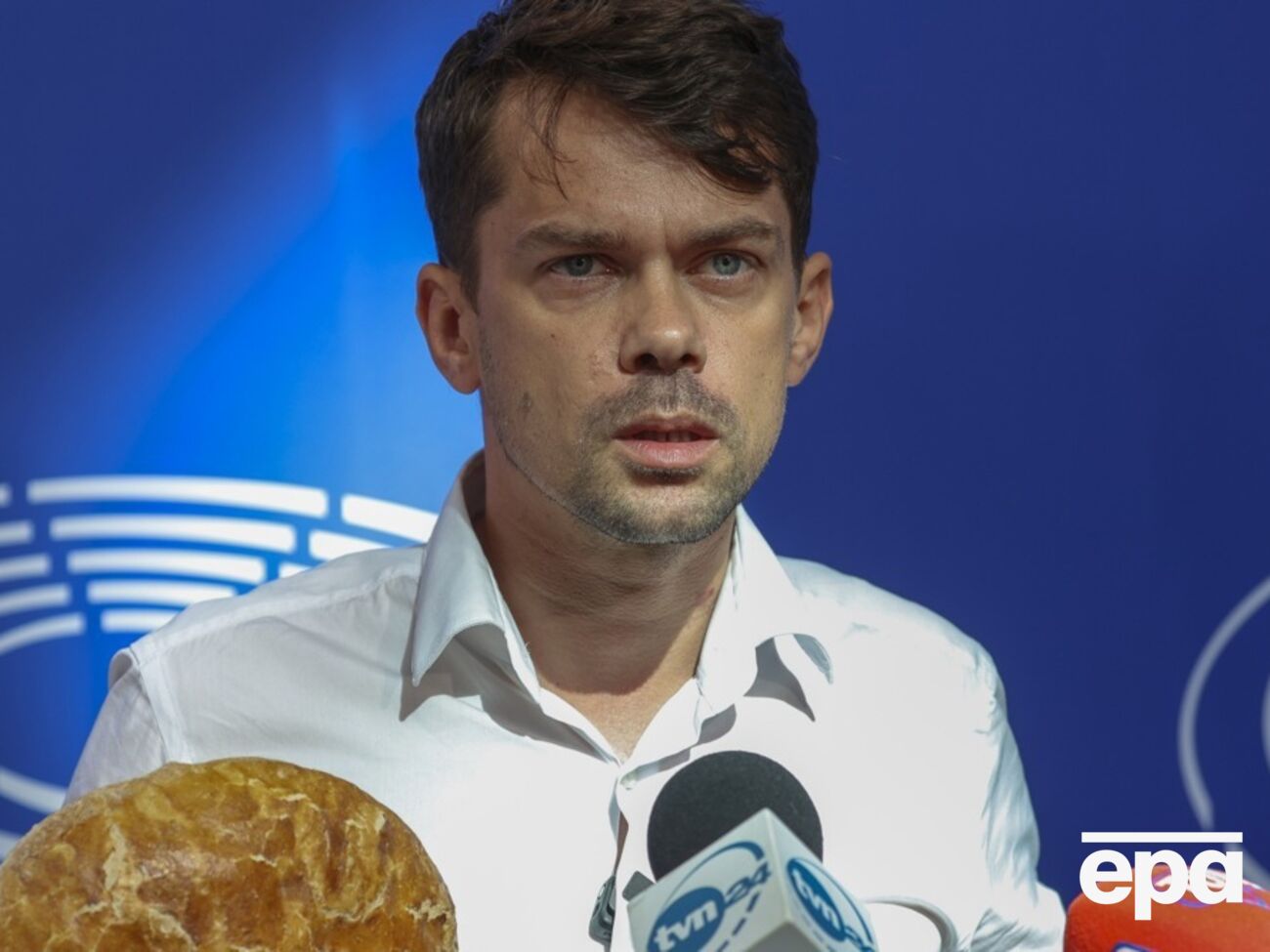 Очевидцы заявили о странном поведении Колодзейчака на переговорах