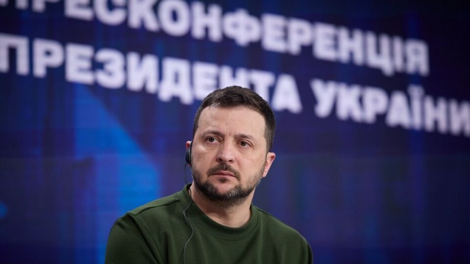 Якщо Україна впаде, Путін розділить світ, зазначив Зеленський (на фото)